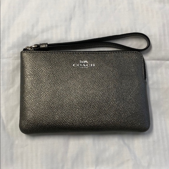 Coach Accessories - Coach Corner Zip Wristlet